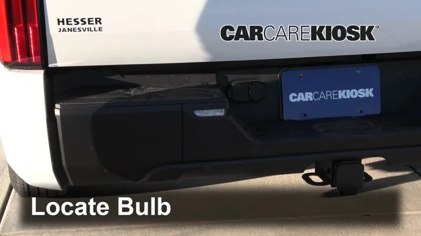 2022 Toyota Tundra SR 3.4L V6 Turbo Éclairage Feux de marche arrière (remplacer une ampoule)